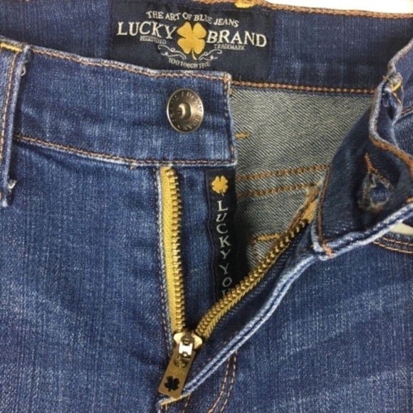 LUCKY BRAND Jeans Sofia Boot Cut Stretch Denim Whiskering Details Size 6/28 - Picture 3 of 9